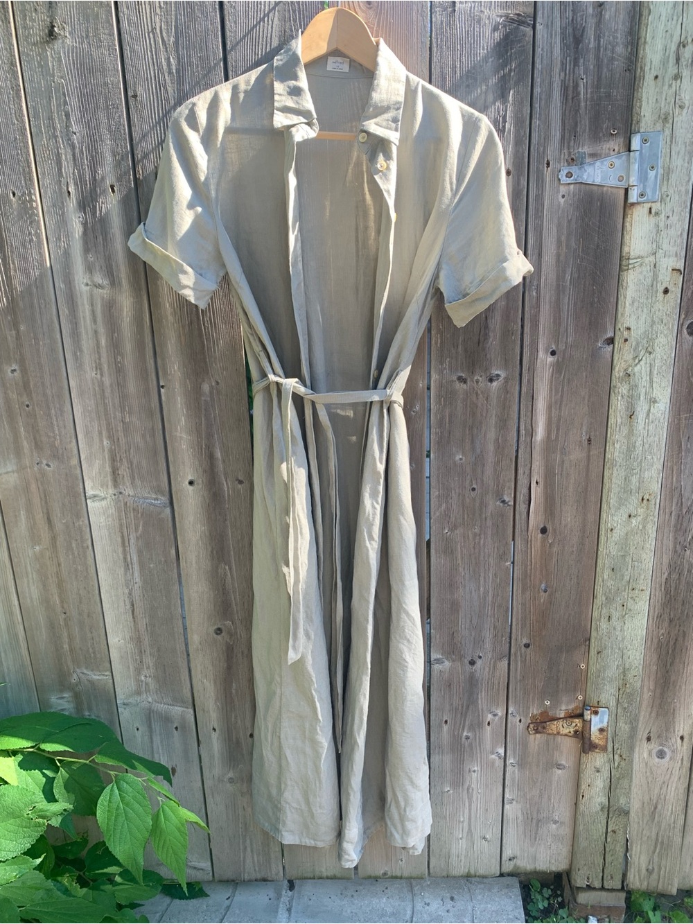 Wilfred (Aritzia) 100% Linen Midi Shirt Dress — Khaki / Sage Green (Size XS)